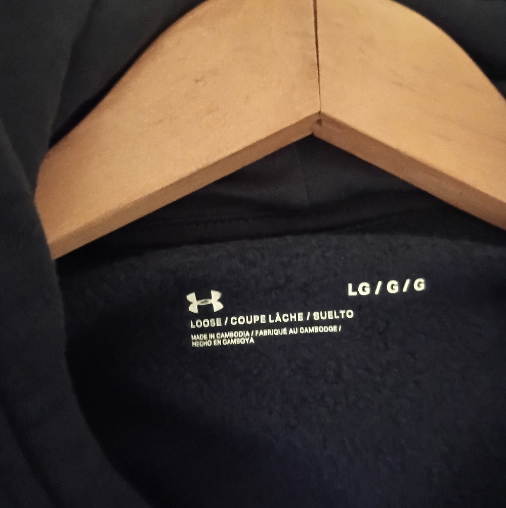 Under Armour Hood Sweatshirt - Picture 4 of 5